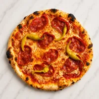 Pizza Diavola Casa Hunico, vedere de sus